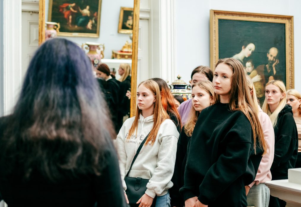 Рождественские и новогодние традиции в изобразительном искусстве